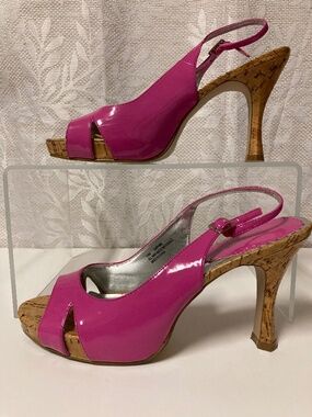 Rampage Peep Toe Patent Leather-Look Sling Back Pumps Heels Size 10